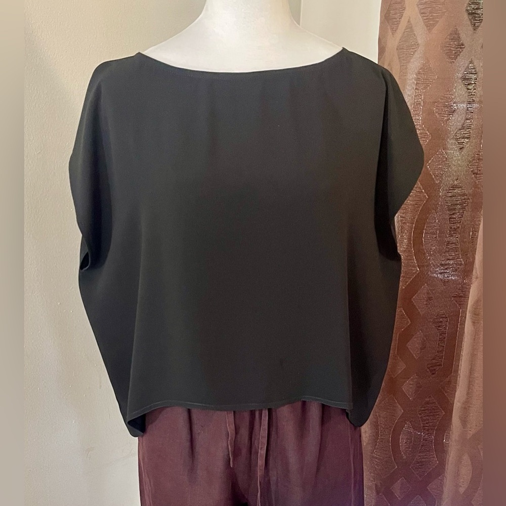 Zoran Vintage Designer 100% Silk Sleeveless Top Black Boxy Minimalist Style